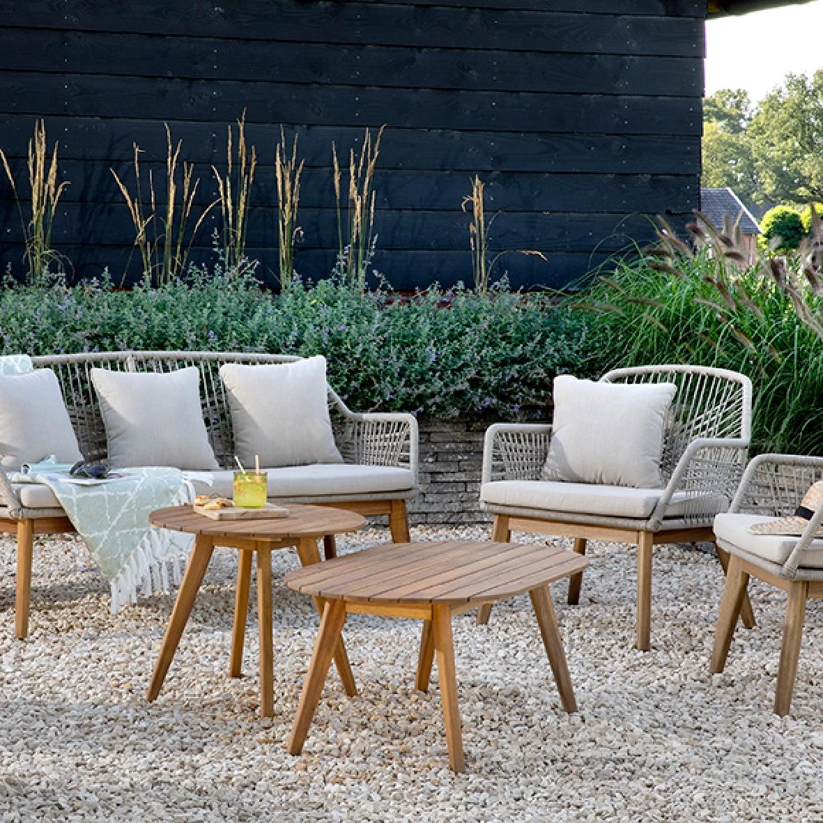 Seville Tuinstoel Beige - 72 x 74 x 80 cm Seville Tuinstoel Beige - 72 X 74 X 80 Cm -Beroemde Tuinmeubel Winkel seville tuinstoel beige 72 x 74 x 80 cm 1181x1181 623469cadc250 l